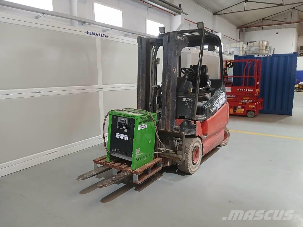 Linde E25/600-336 شاحنات ذات رافعات شوكية تعمل بالكهرباء