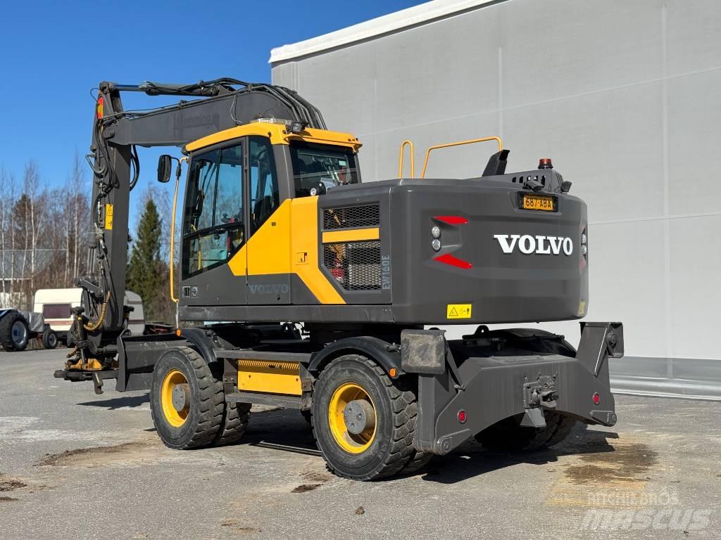 Volvo EW 160 E حفارات بعجل