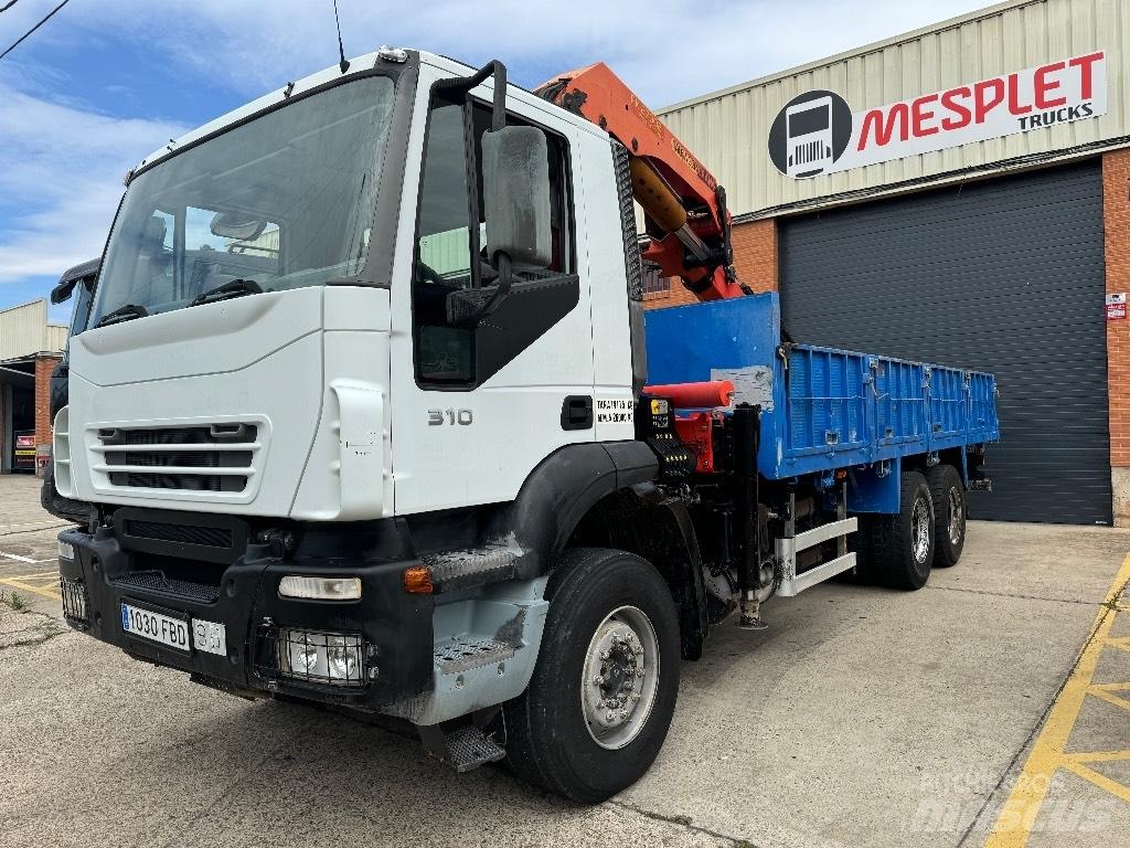 Iveco Trakker 310 شاحنات الرافعات