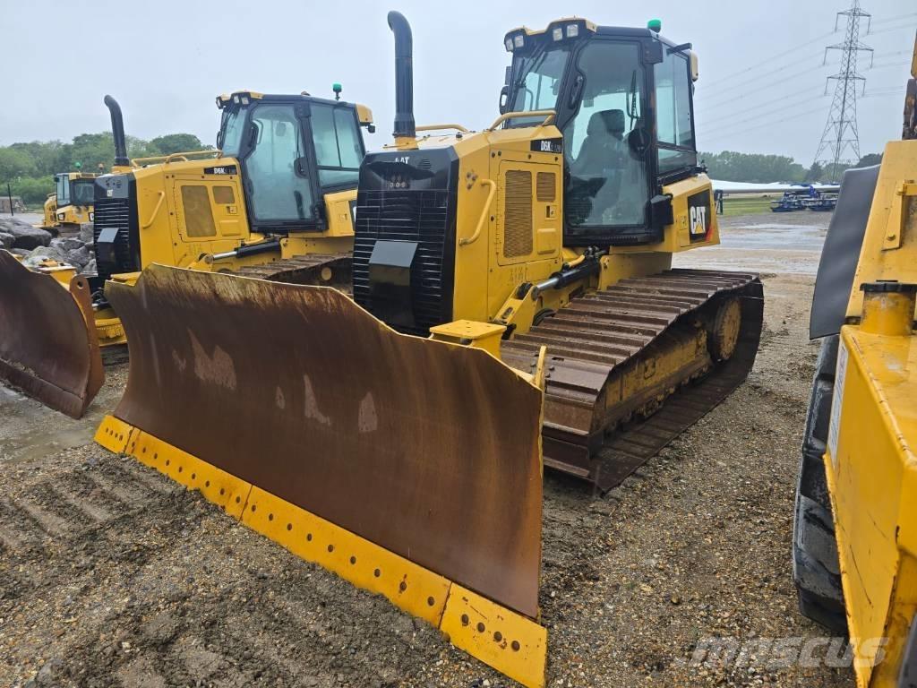 CAT D 6 K 2 LGP بلدوزرات مجنزرة