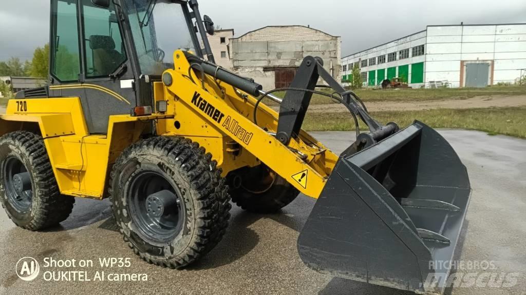 Kramer 720 لوادر بعجل