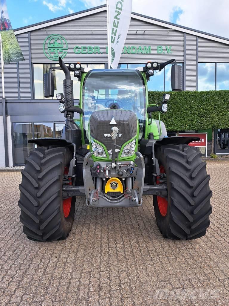 Fendt 516 Profi Plus الجرارات