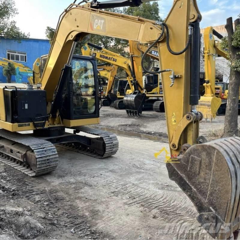 CAT 307,5 حفارات زحافة