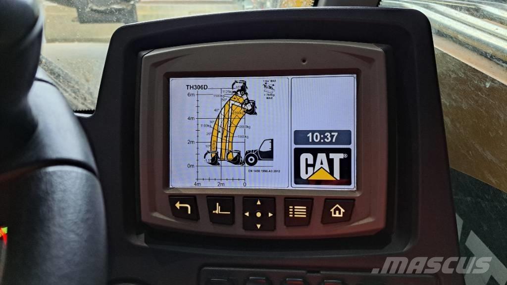 CAT TH306D معدات مناولة لأغراض الزراعة