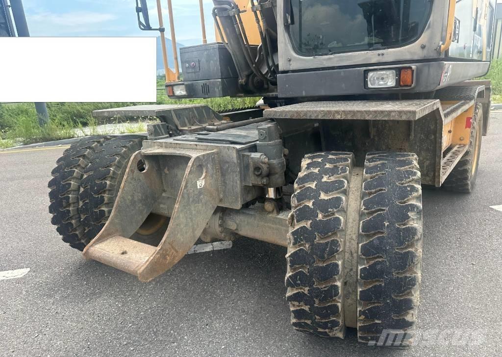 Volvo EW 140 حفارات بعجل