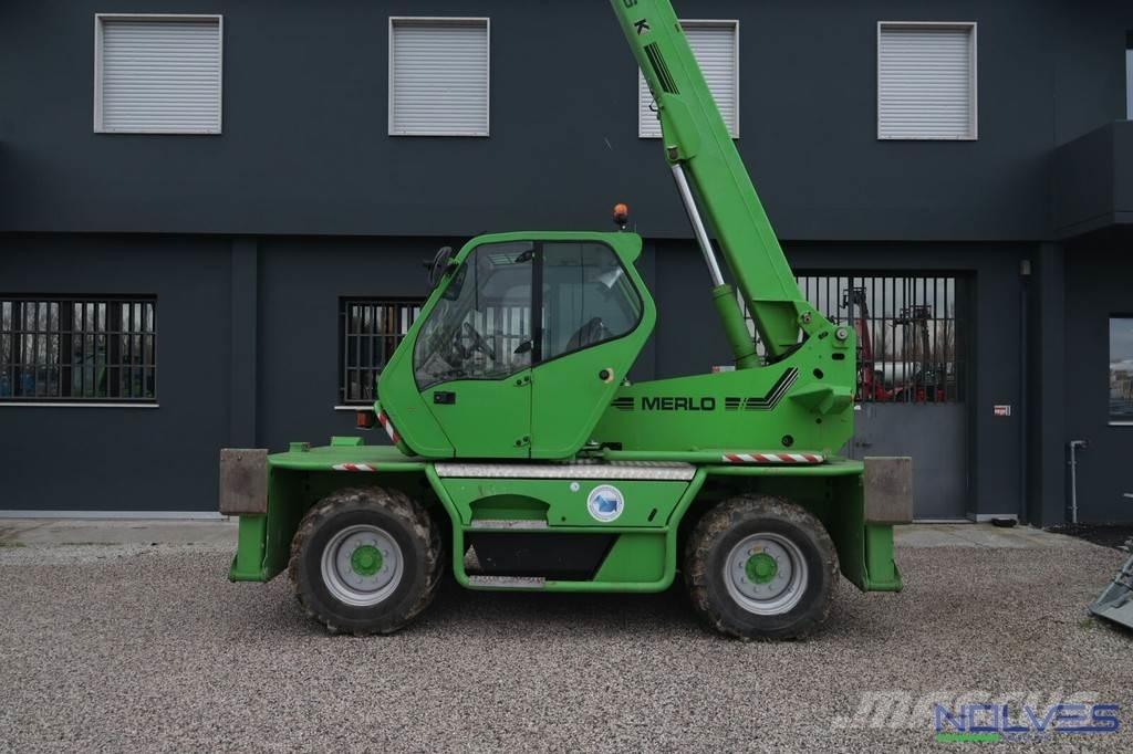 Merlo ROTO30.16K مناولات متداخلة