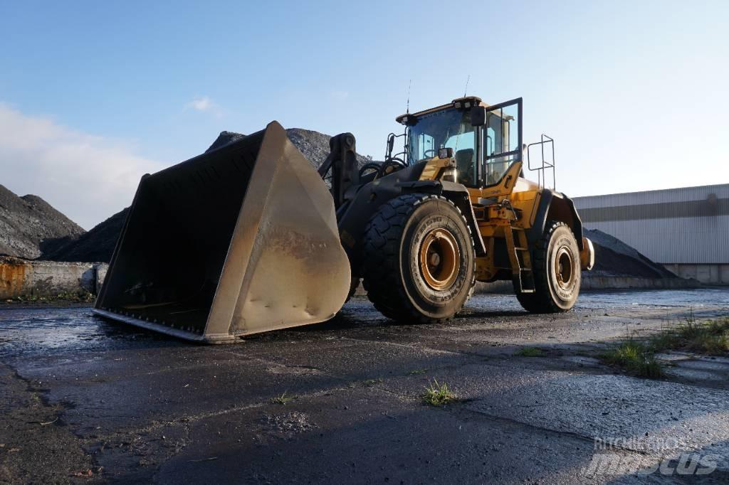 Volvo L180G Bj 2013' لوادر بعجل