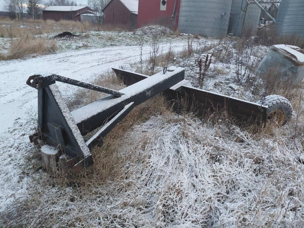 Takalana 300 ماكينات الطرق والجليد الأخرى