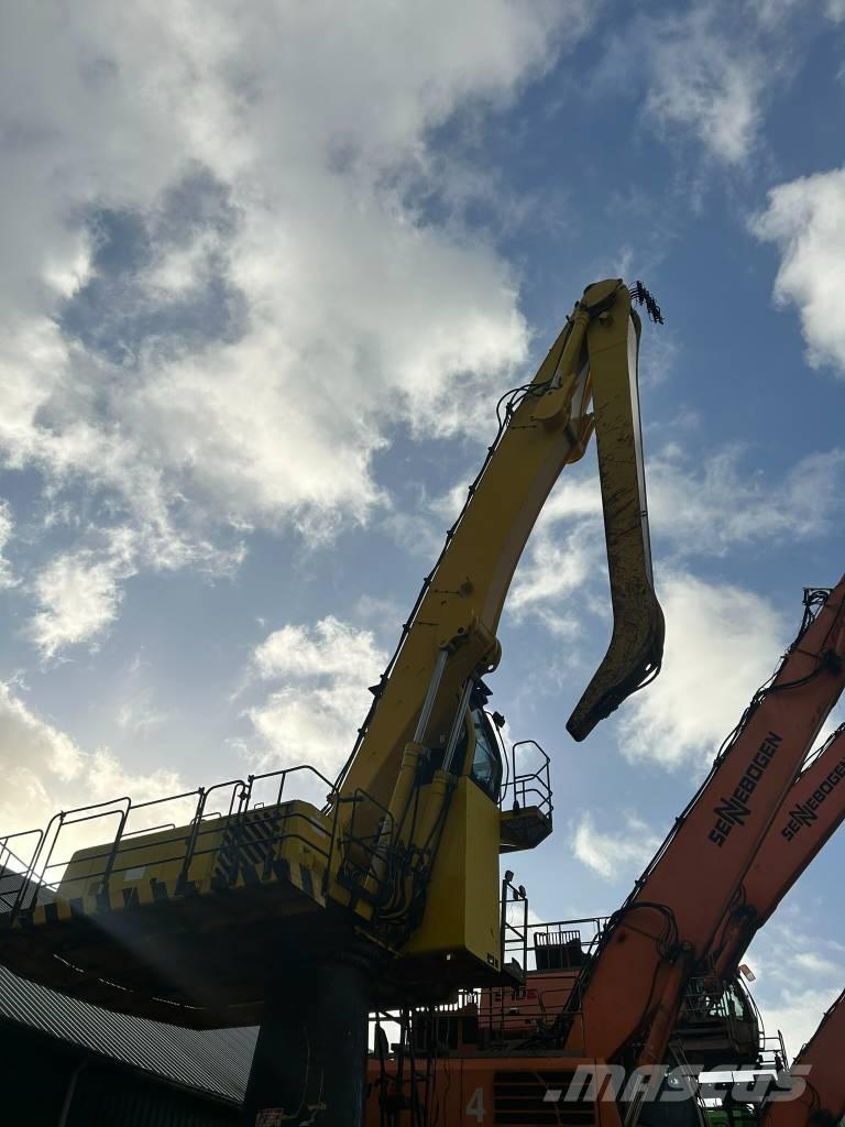 Liebherr 944C مناولات المخلفات / مناولات صناعية