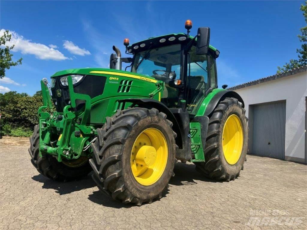 John Deere 6145R الجرارات
