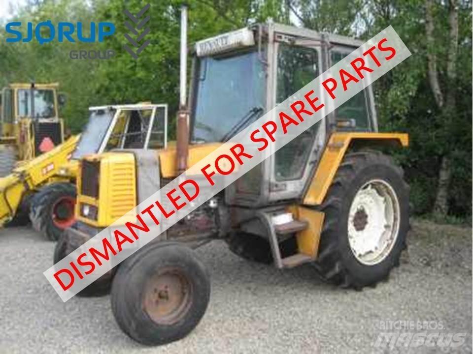 New Holland 7050 الجرارات