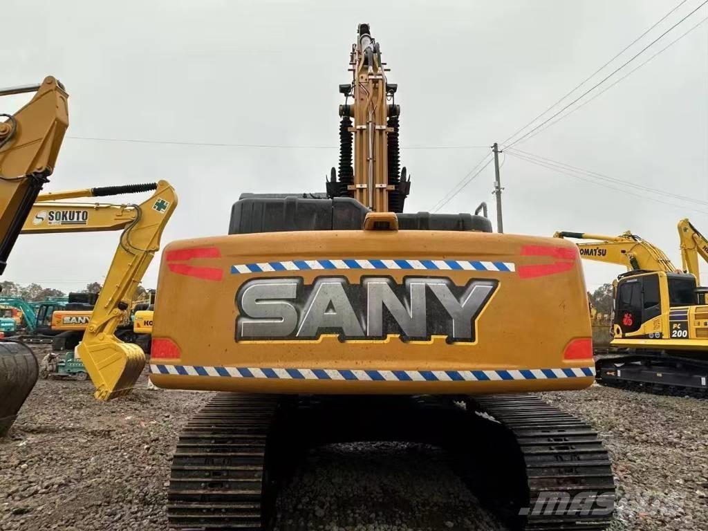 Sany SY235C حفارات زحافة