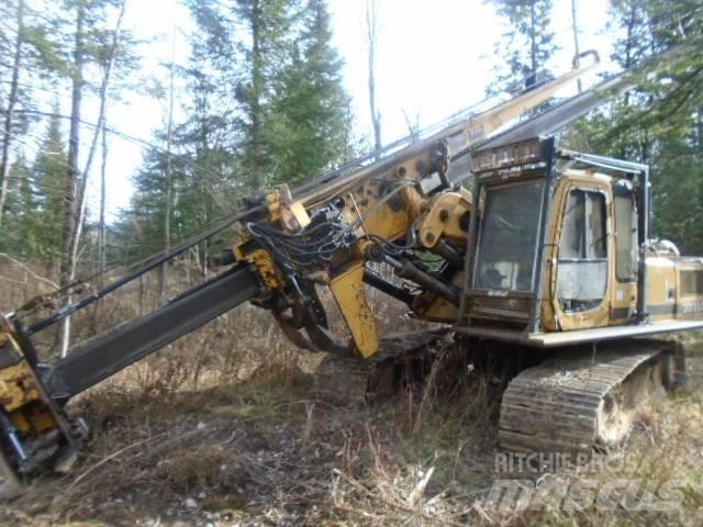 John Deere 200 LC مزيلات أغصان