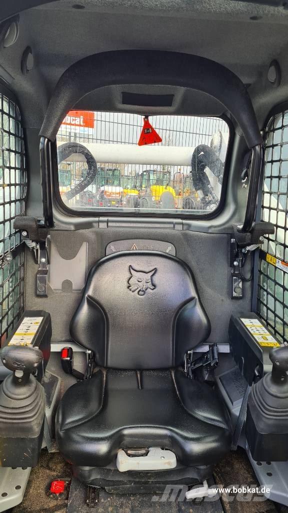 Bobcat T 770 لوادر زحافة