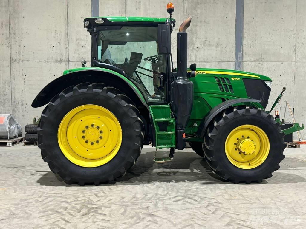 John Deere 6195 R الجرارات
