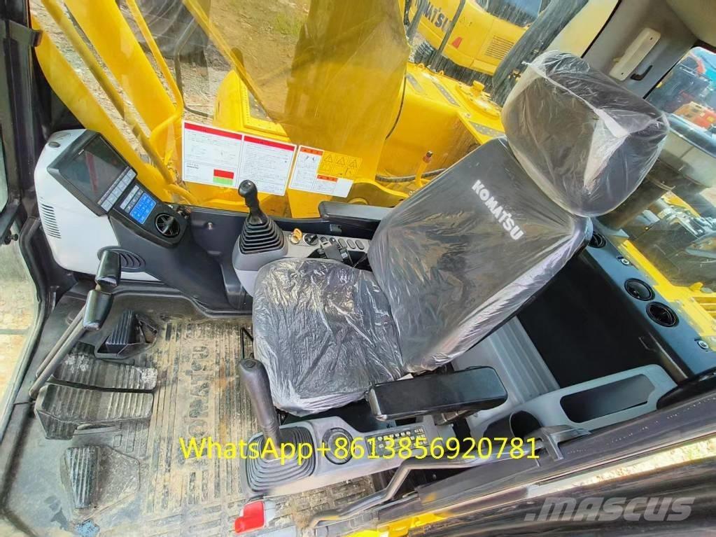 Komatsu PC 220-8 حفارات زحافة