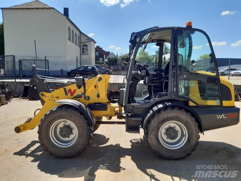 Wacker Neuson WL52 لوادر بعجل