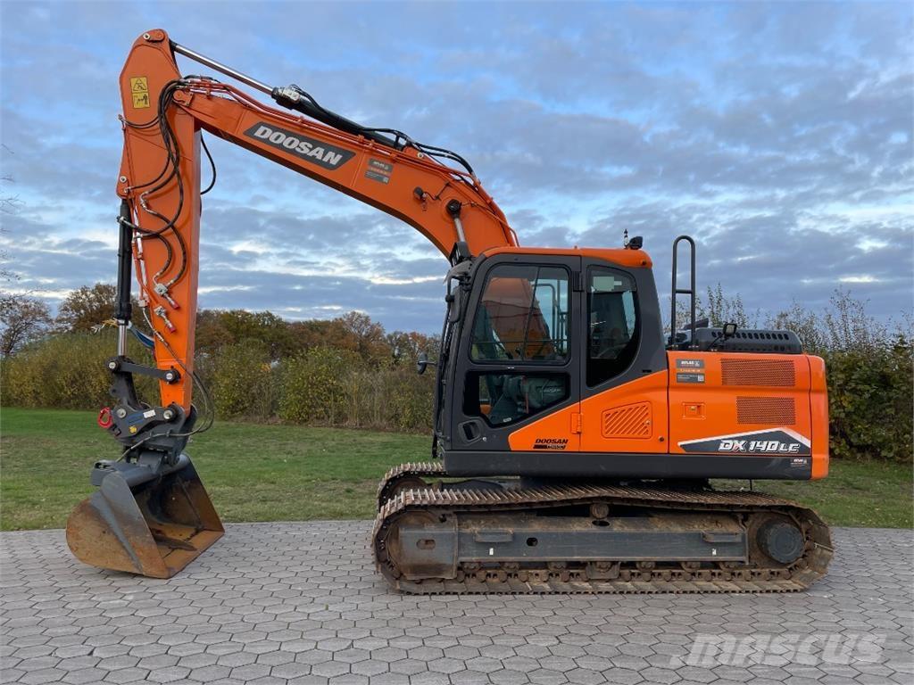 Doosan DX140LC-7 حفارات زحافة