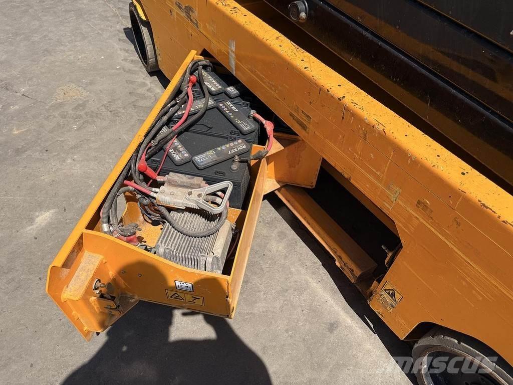 JCB S4550E رافعات ومنصات أخرى
