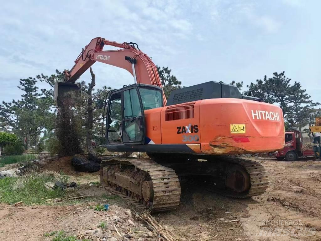 Hitachi ZX 300 حفارات زحافة