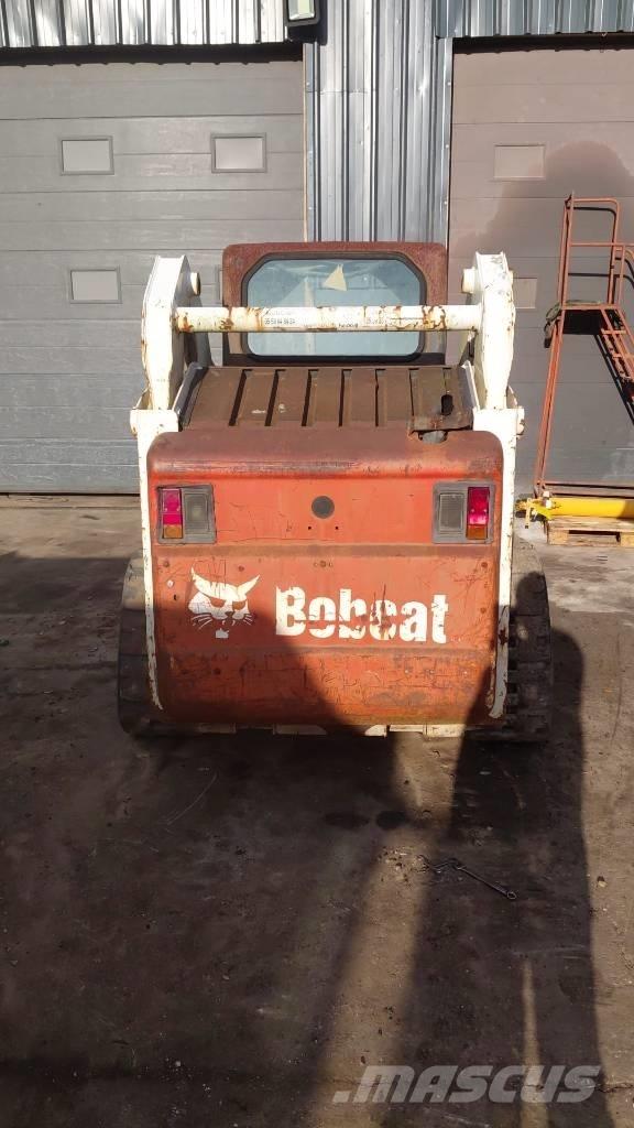 Bobcat T 190 لوادر زحافة