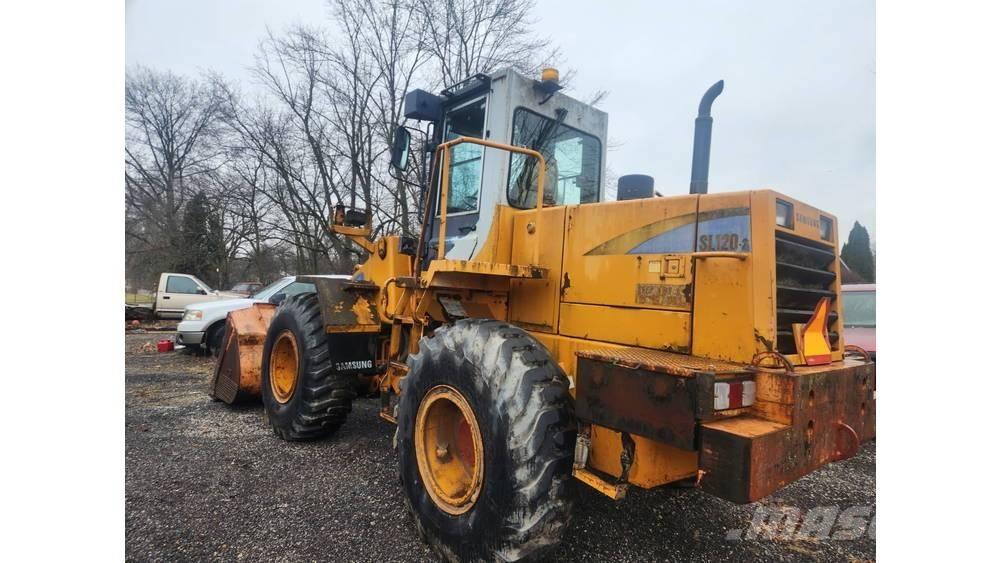 Samsung SL 120-2 لوادر بعجل