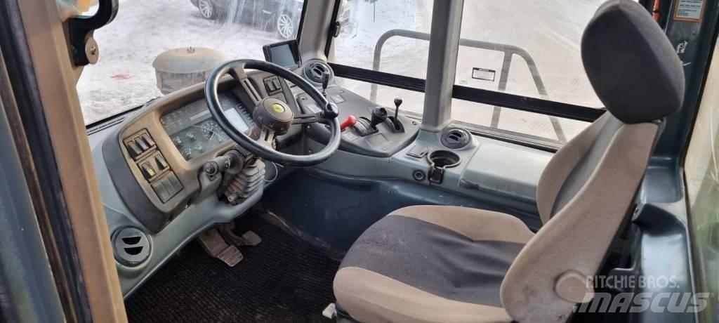 Bell B 30 D 6X6 ساحبات مفصلية