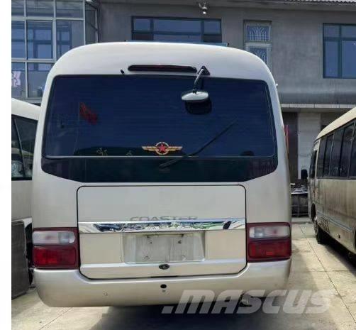 Toyota Coaster Bus حافلة صغيرة