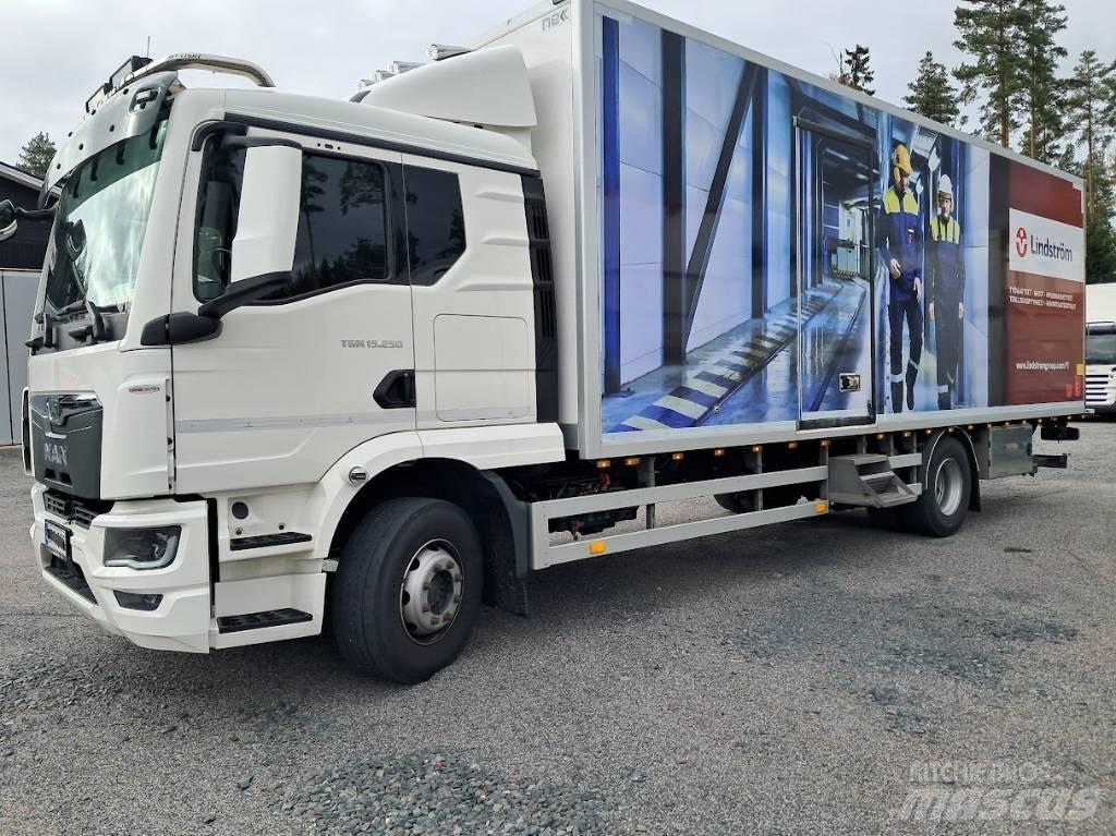 MAN TGM 15.250 شاحنات ذات هيكل صندوقي
