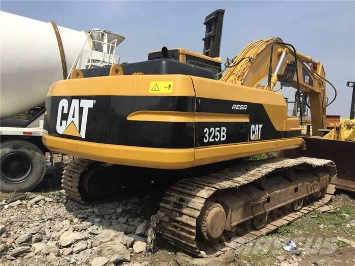 CAT 325 B حفارات زحافة