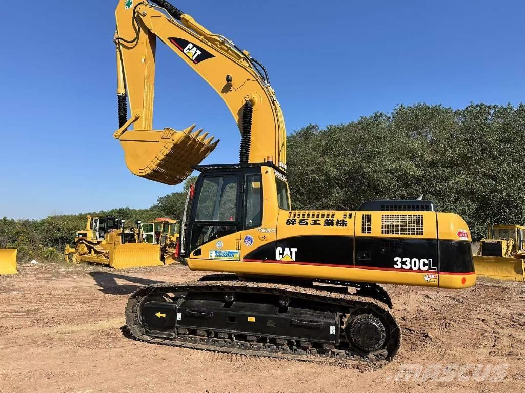 CAT 330 C حفارات زحافة