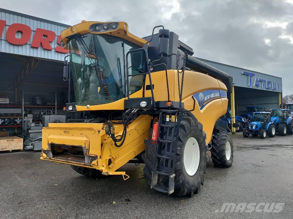 New Holland CX 5080 حصادات