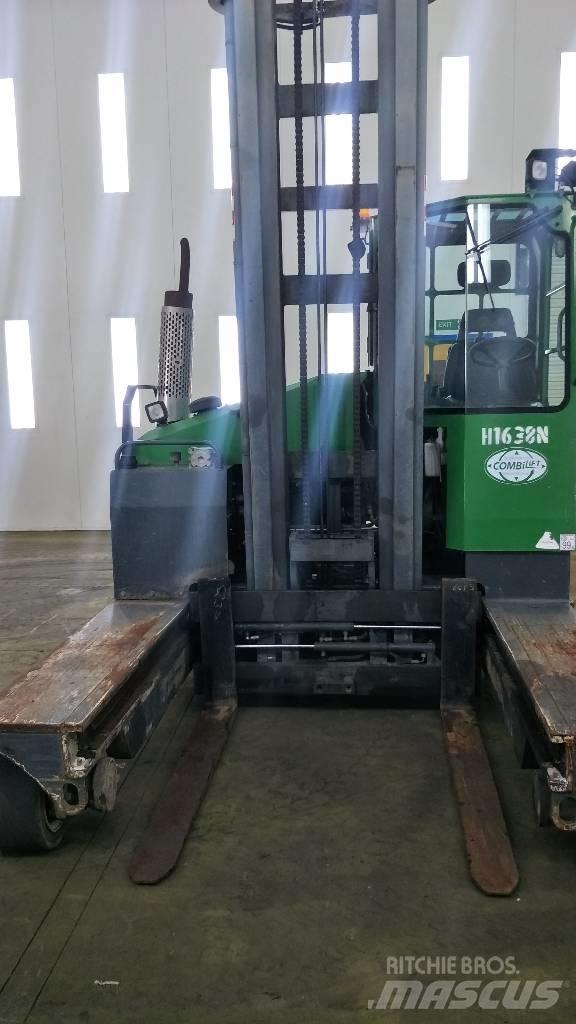 Combilift C4500 لوادر جانبية