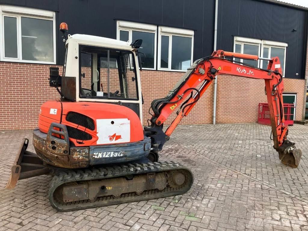 Kubota KX121-3a حفارات صغيرة أقل من 7 طن (حفارات صغيرة)