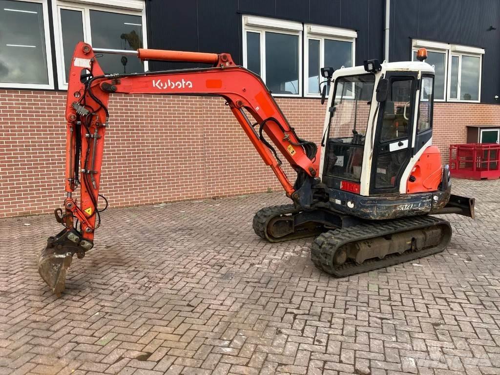 Kubota KX121-3a حفارات صغيرة أقل من 7 طن (حفارات صغيرة)