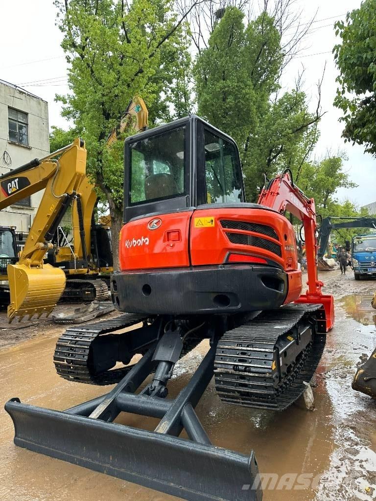Kubota KX 155 حفارات زحافة