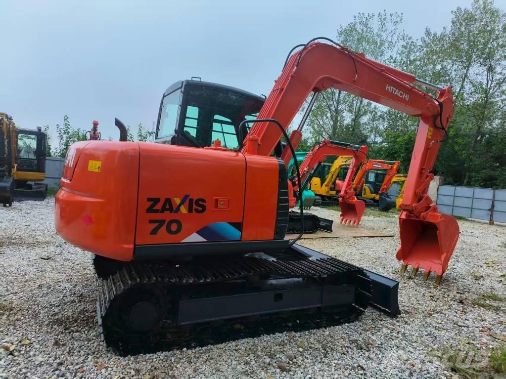 Hitachi ZX 70 حفارات صغيرة أقل من 7 طن (حفارات صغيرة)