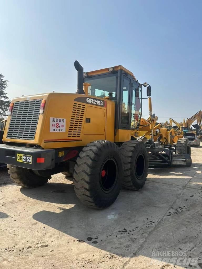 XCMG GR 2153 معدات تمهيد الطرق