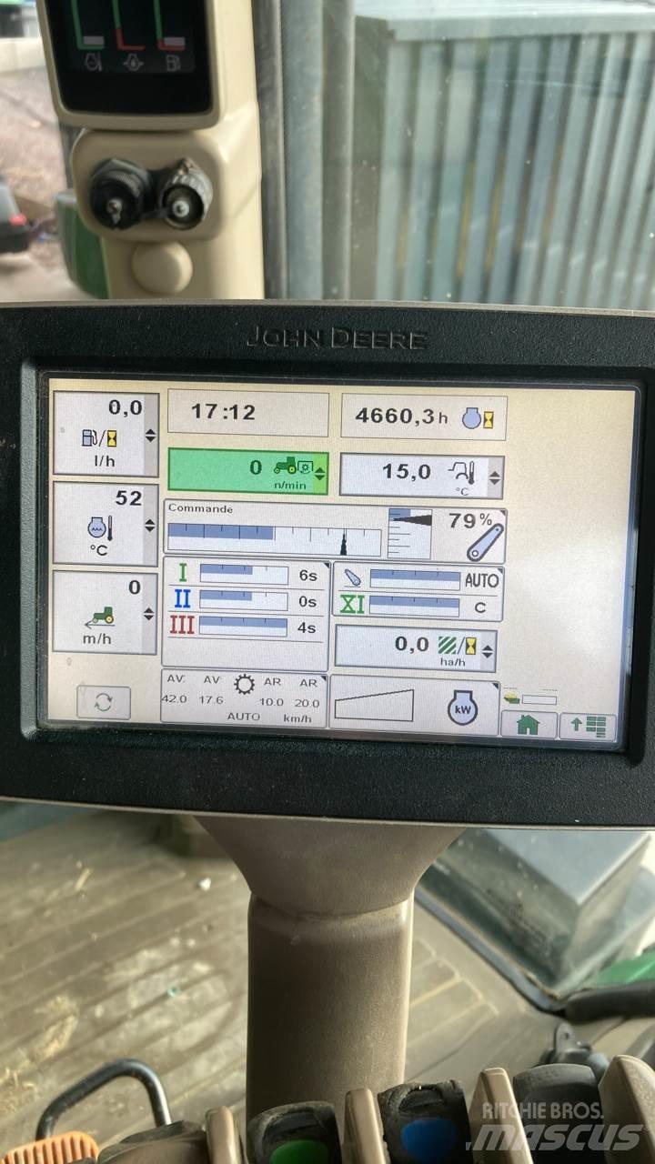 John Deere 7260R الجرارات