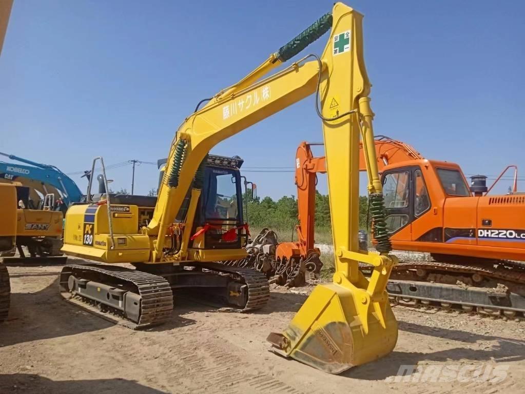Komatsu PC130-7 حفارات زحافة