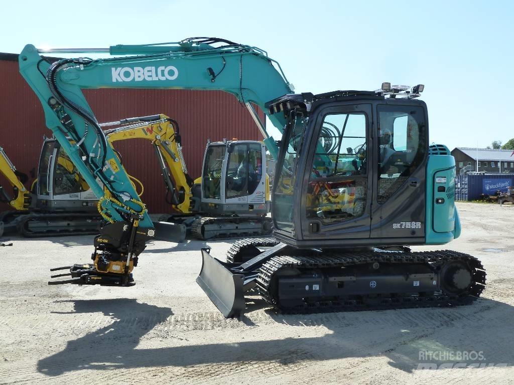 Kobelco SK75SR-7 حفارات وسط 7 طن - 12 طن