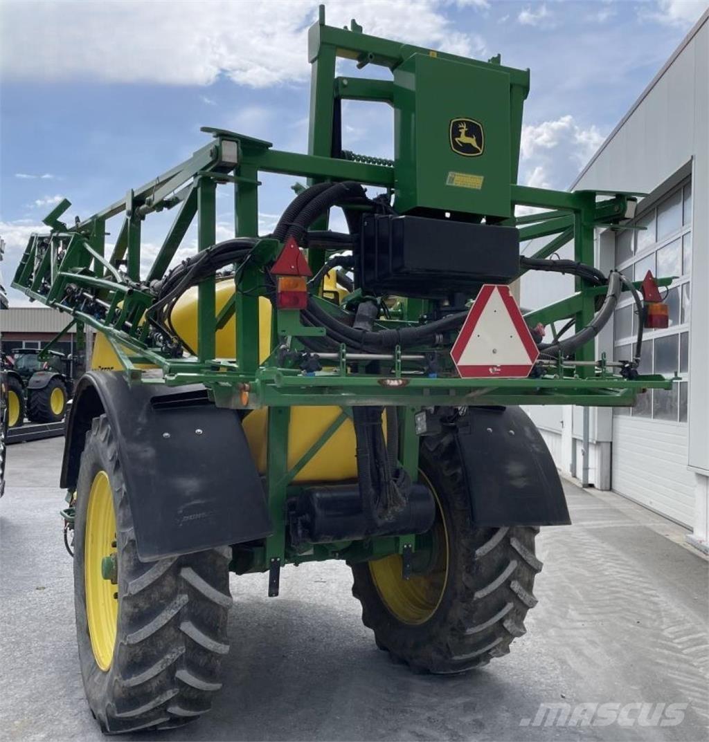 John Deere M 740 i الرشاشات