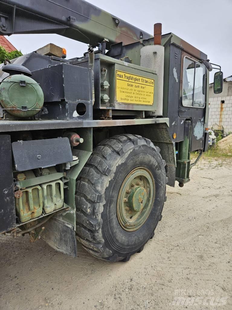 Liebherr UM 109 FKL رافعات صغيرة