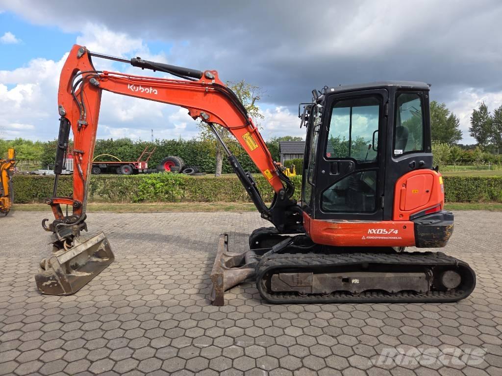 Kubota KX 057-4 حفارات صغيرة أقل من 7 طن (حفارات صغيرة)