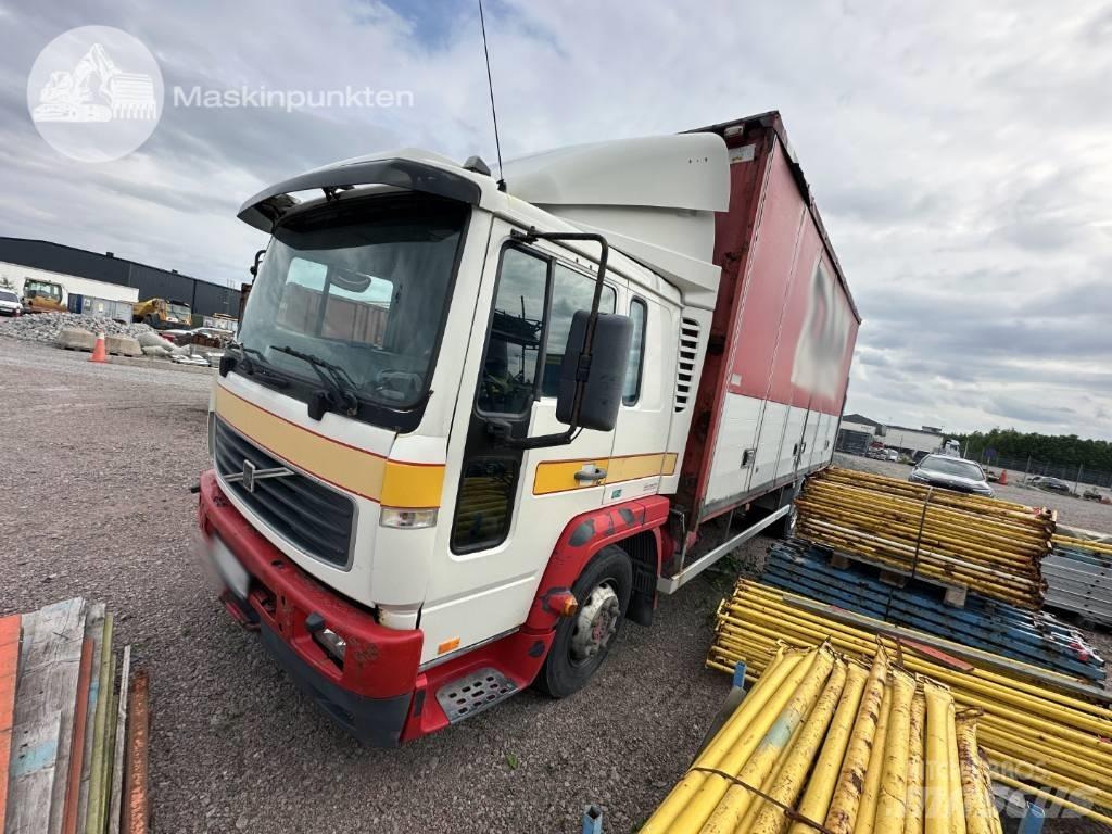 Volvo FL 6 شاحنات ذات هيكل صندوقي