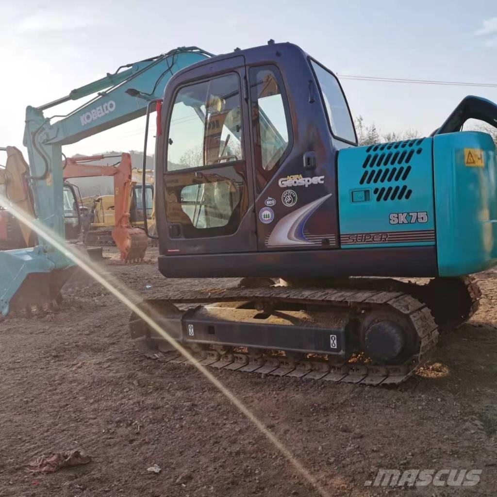Kobelco SK75-8 حفارات وسط 7 طن - 12 طن