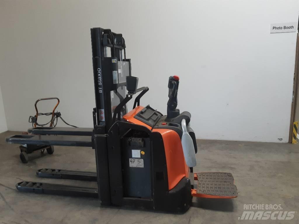 BT SPE 200 D معدات التكديس الجوالة