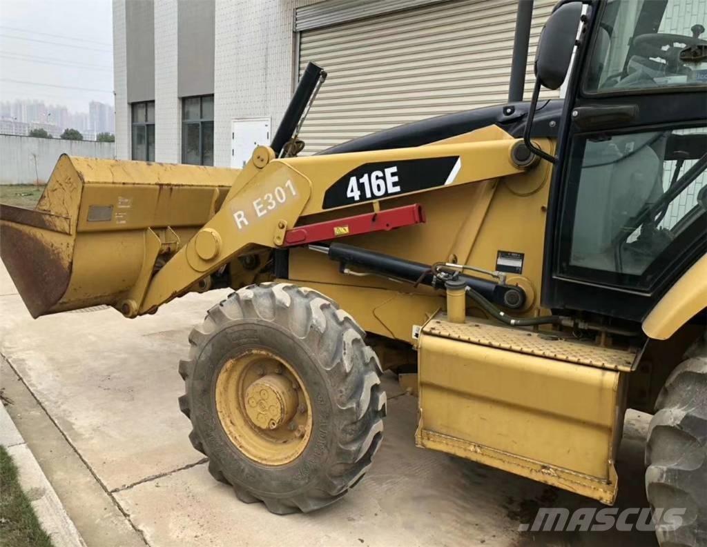 CAT 416E لوادر ذات جرافات عكسية