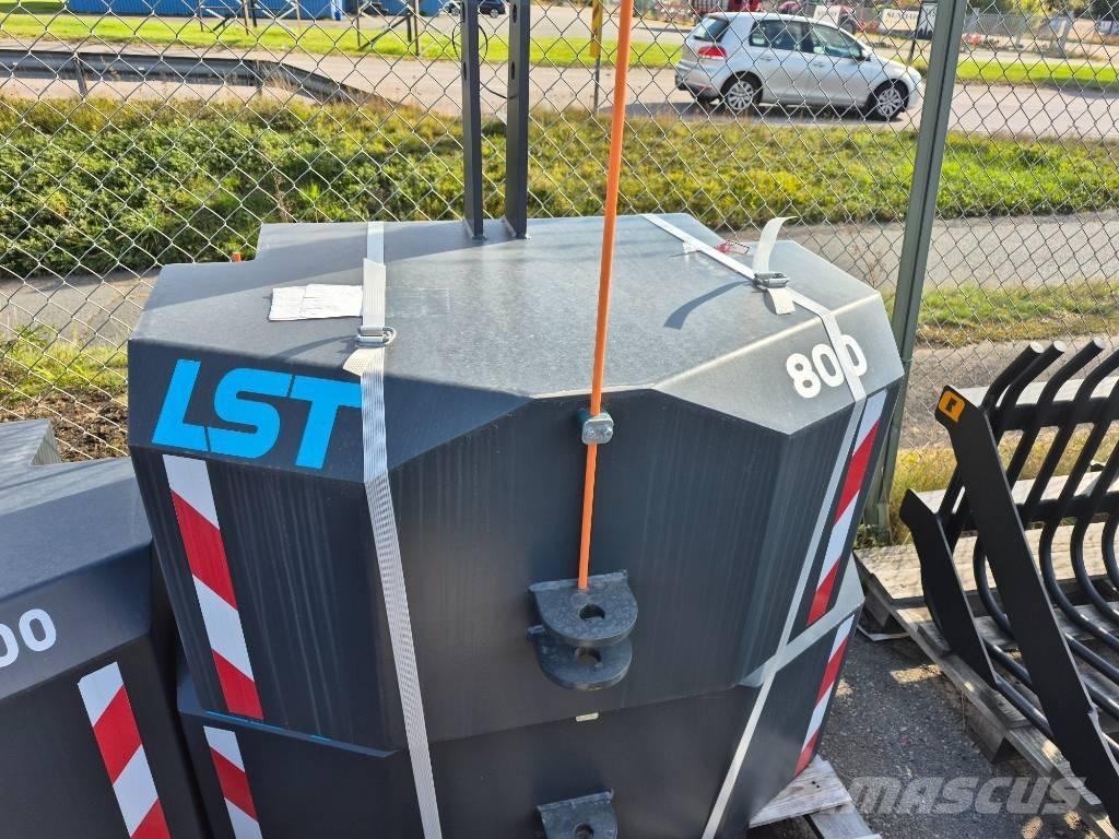 LST Frontvikt 800kg ماكينات زراعية أخرى
