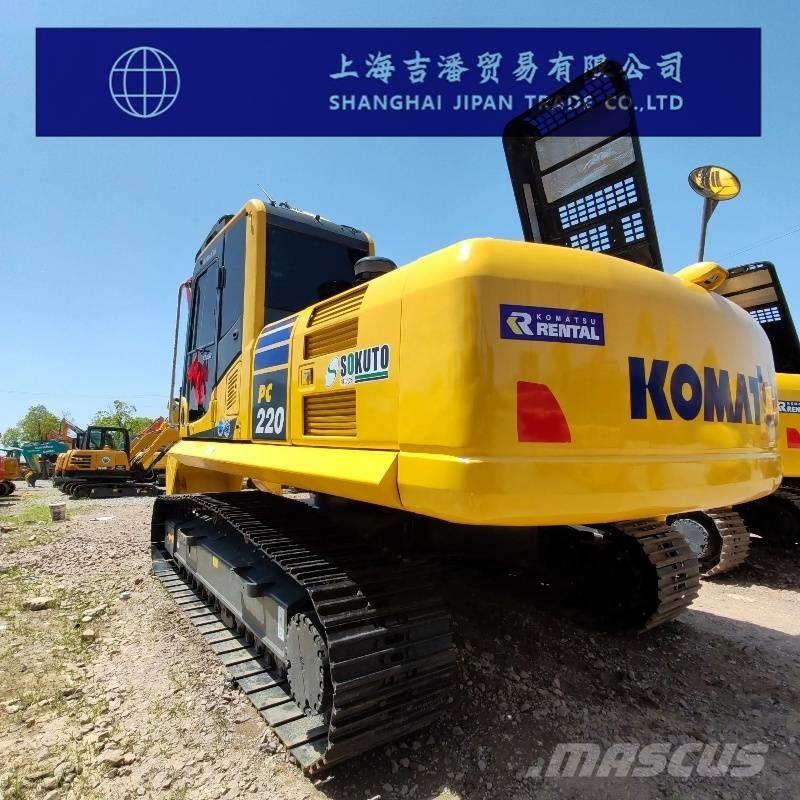Komatsu PC 220 حفارات زحافة